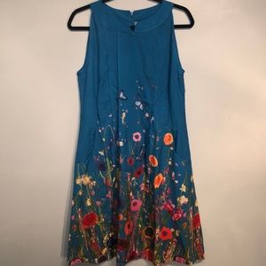 Tendency dress midi size medium